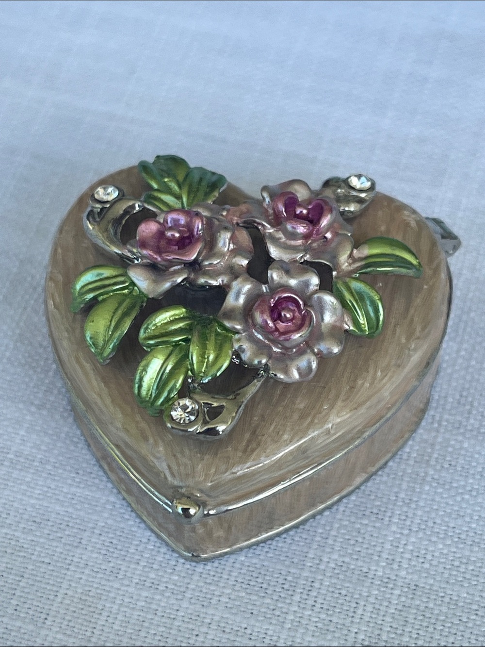 Vintage Small Enamelled Floral Heart Shaped Trinket Box - 3D Pink Roses